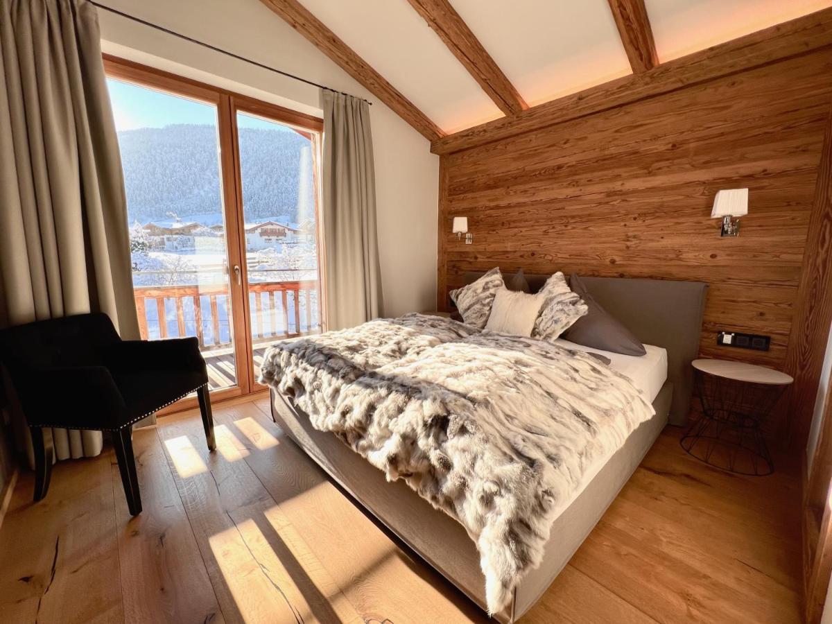 Hideaway Design Chalet By Belle Stay Кицбюел Екстериор снимка